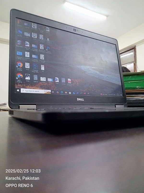 DeLL Laptop