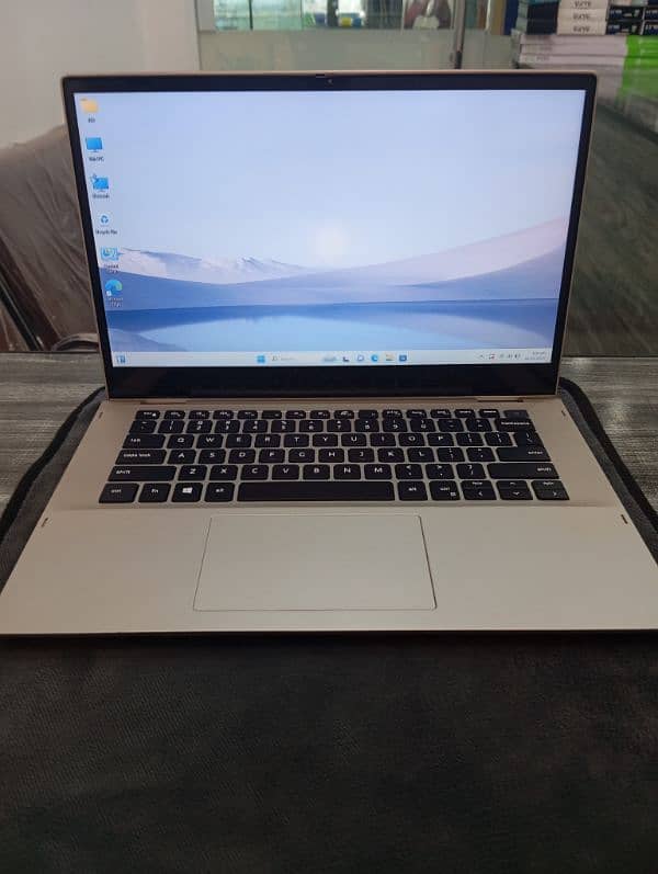 Dell Latitude i5 11th Ram 16 GB SSD 512. GB