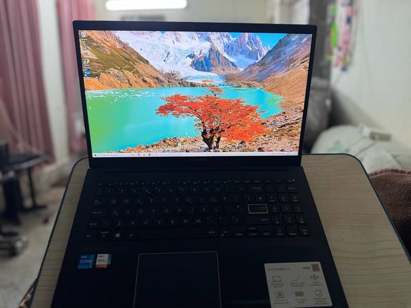 Asus Vivbook 15 core i5 11th generation 10/10