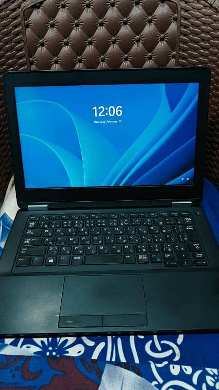 Dell E5270