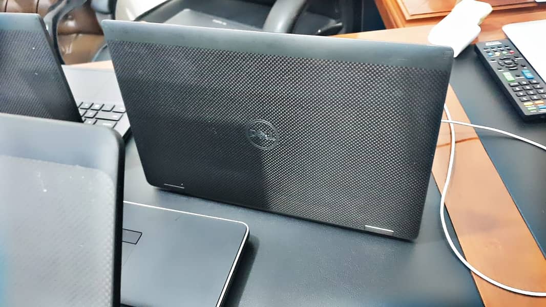Dell 7410 i7 10th Gen 16GB 512NVME 2in1