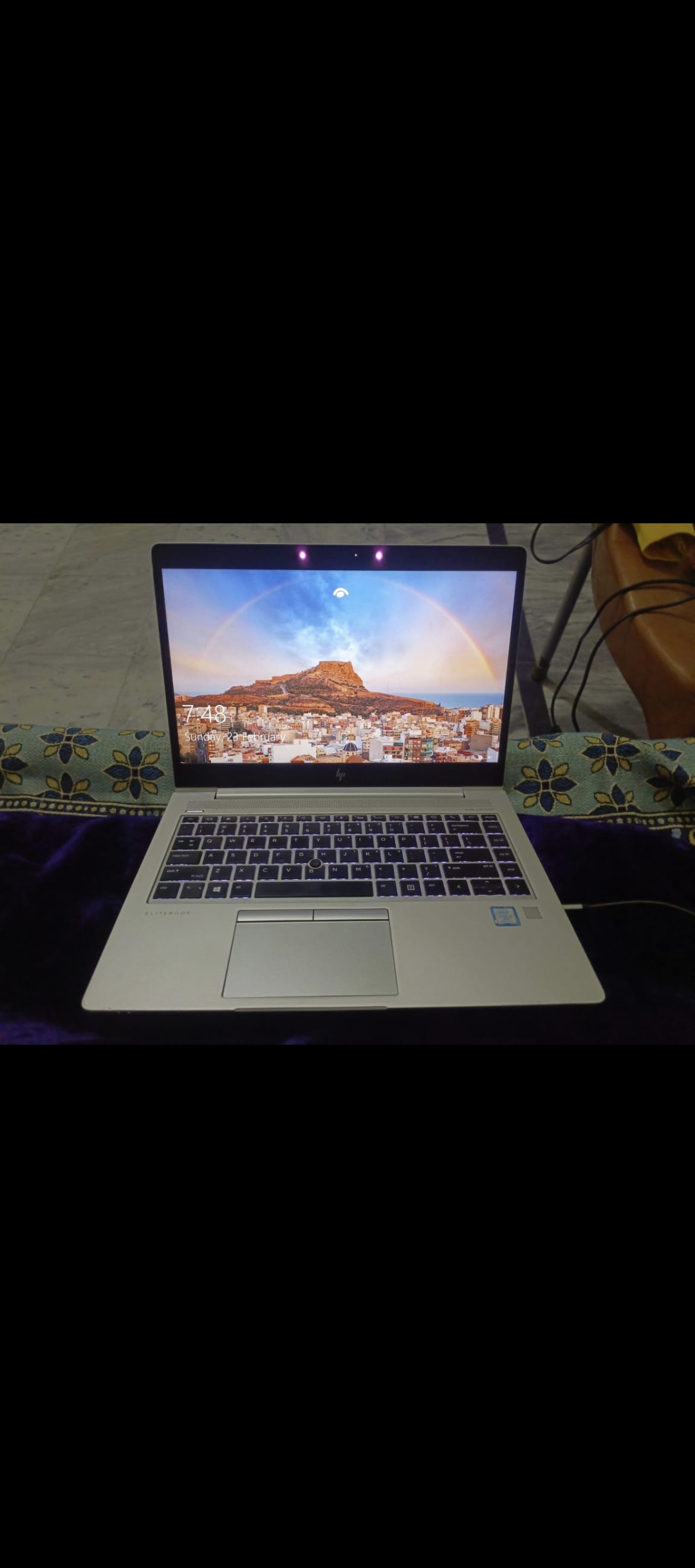 Hp elitebook 840 g5 i7 8 gen 16/512