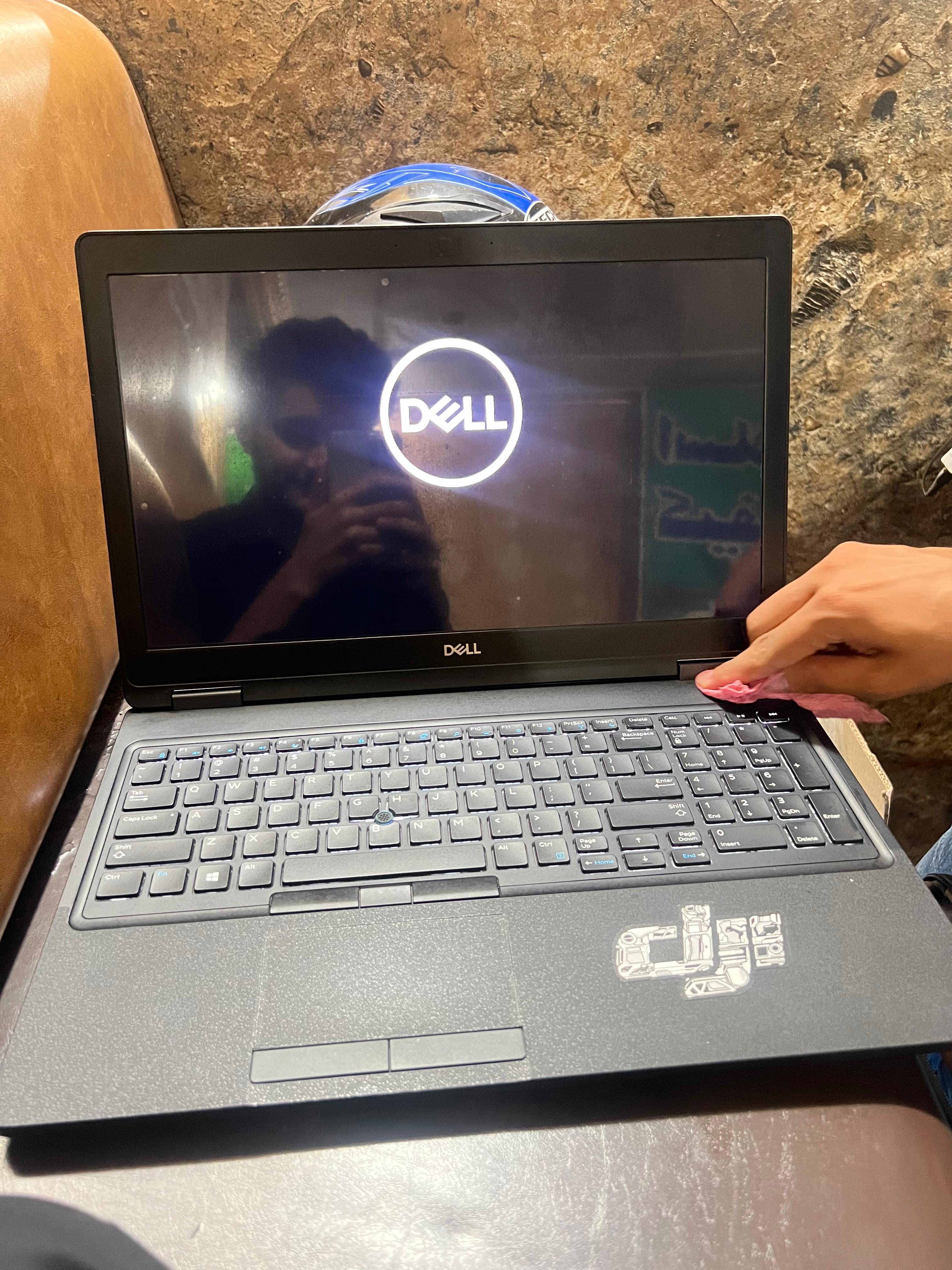 Dell latitude 5591 core i7 8th gen 