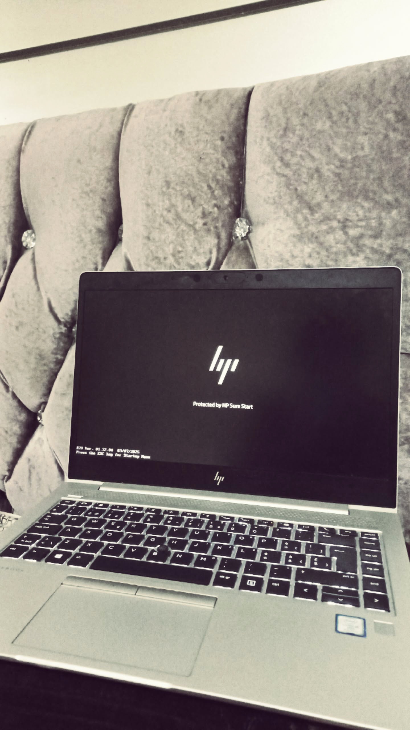 HP Elitebook ( touch screen ) 8th Gen