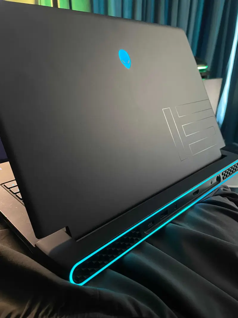 Dell Gaming Laptop | Dell Alienware M15 R7 | Nvidia RTX 3070 TI