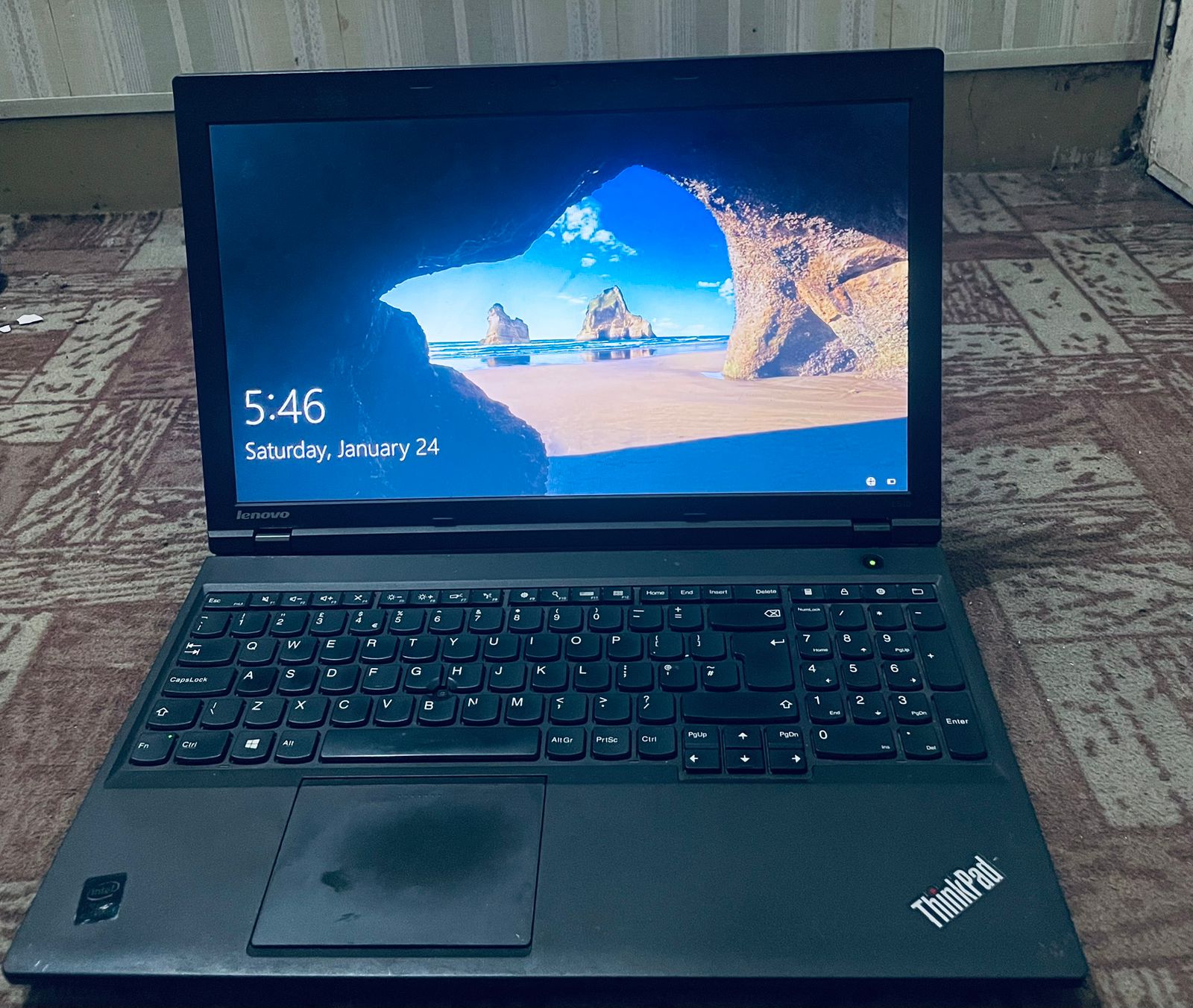 Intel Core i3-4100M (2.50 GHz), 8 GB RAM, 112 GB SSD, Intel HD Graphics 4600, 64-bit system