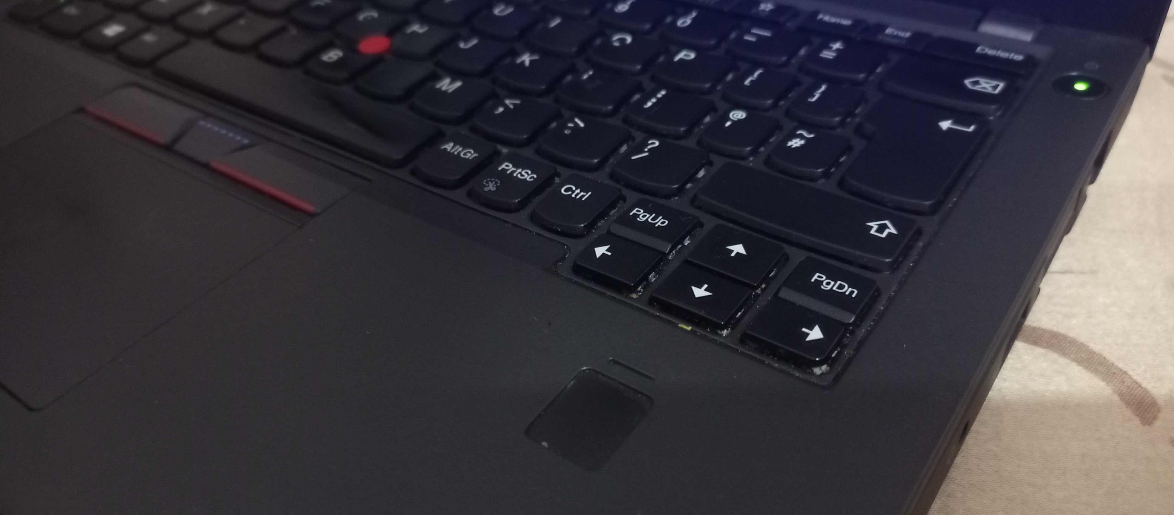 Lenovo ThinkPad Core i5 7th Gen | 8GB RAM | Excellent Condition (9/10)