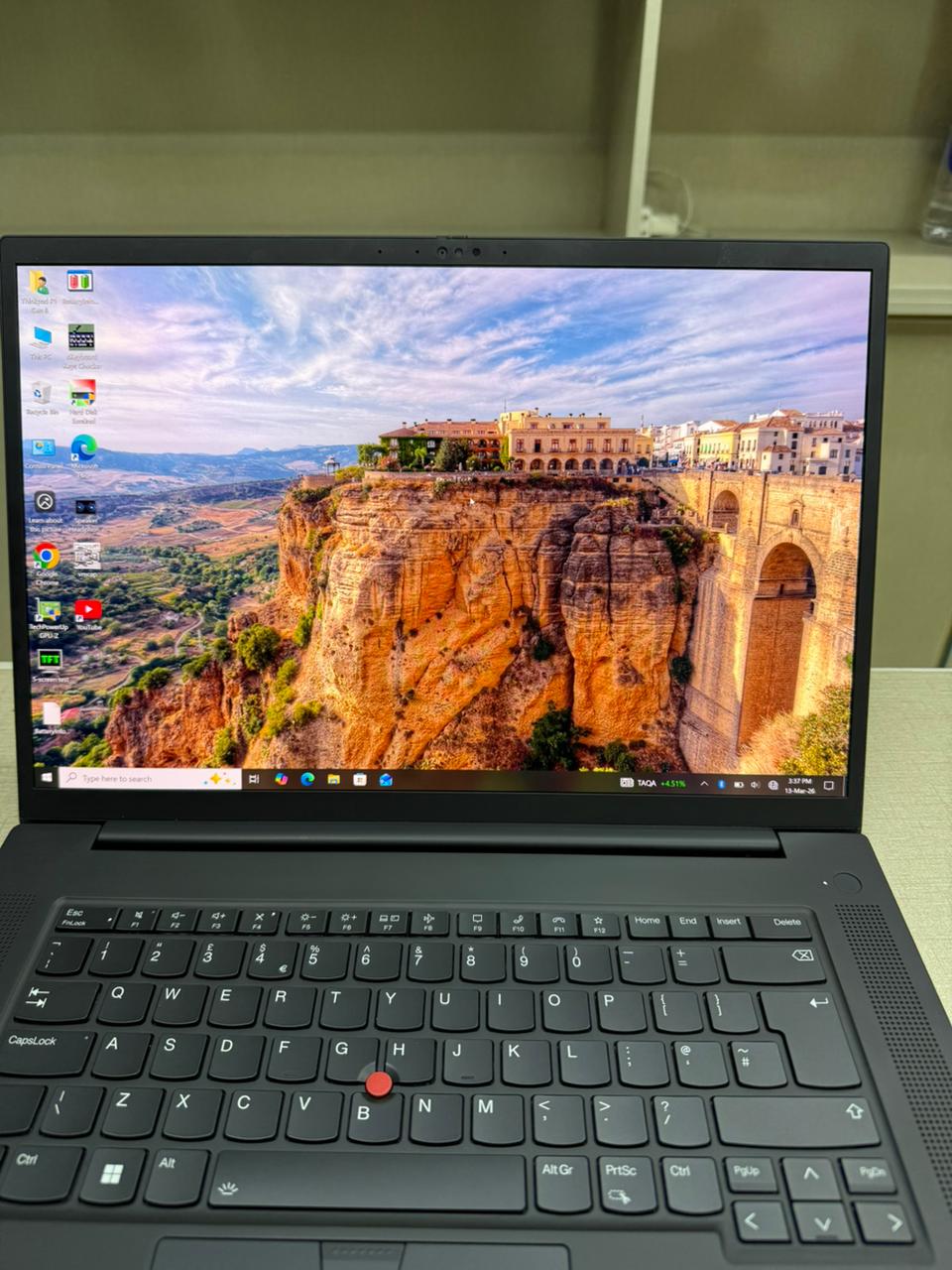 Lenovo thinkpad P1 Gen 6* (Touch)15’6