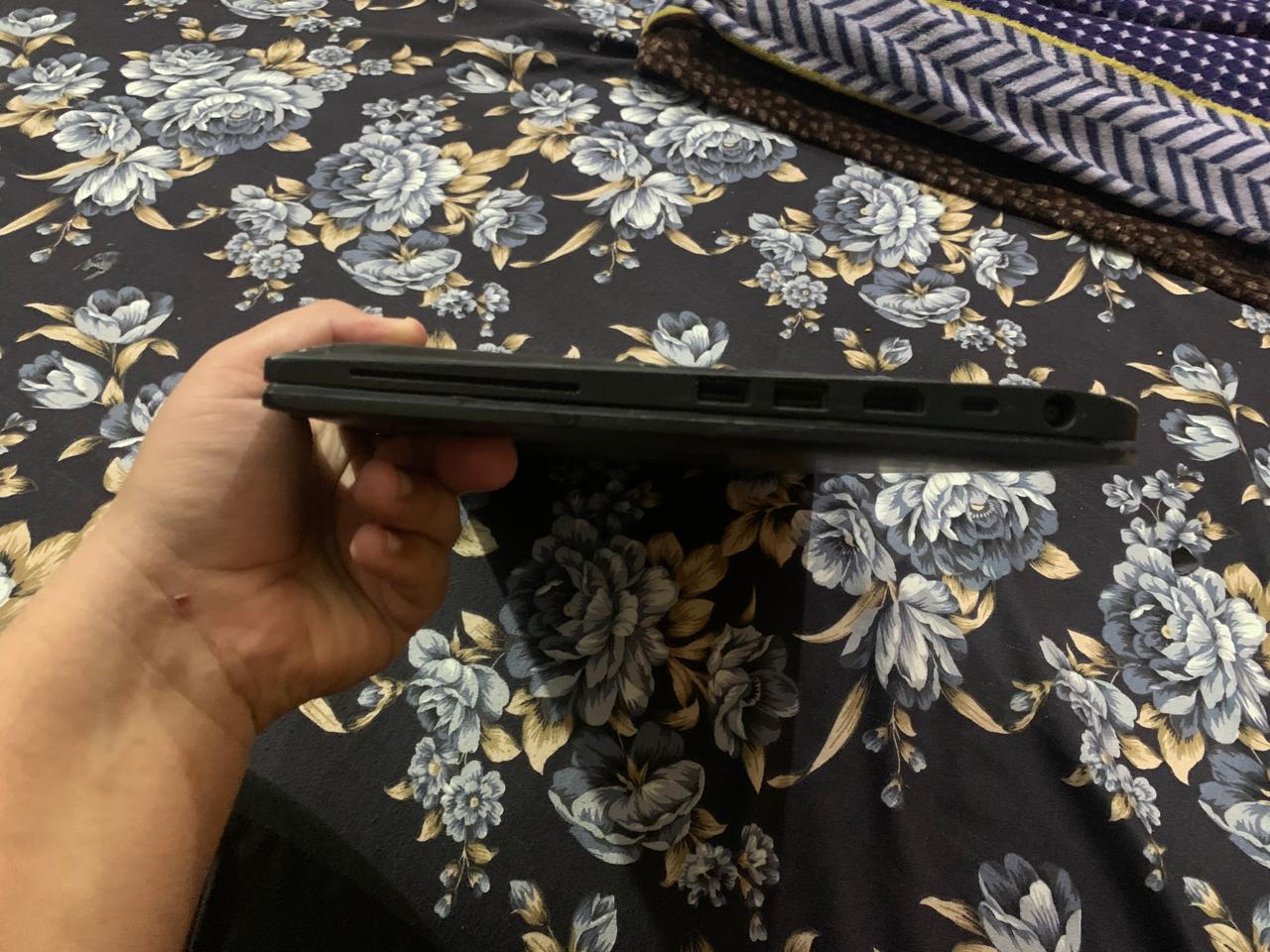 Dell latitude i5 7 genration