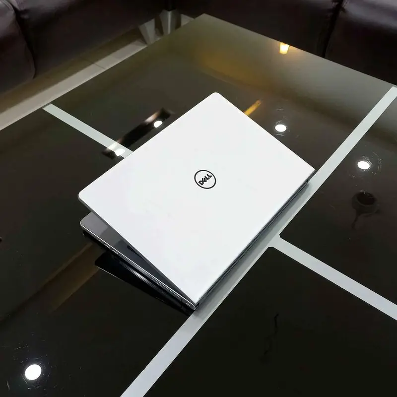 DELL INSPIRON 5559 | i7 | 16GB RAM | 4GB AMD GPU | 256GB SSD
