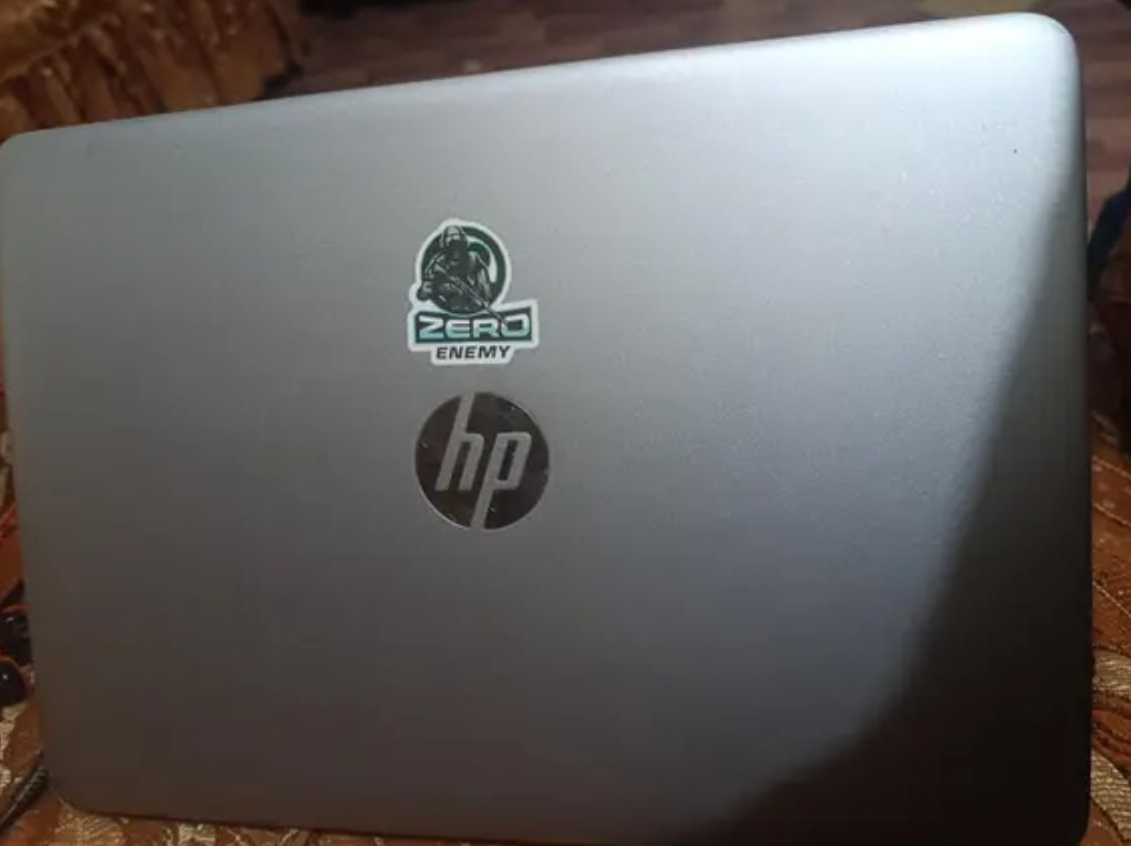 HP 840 G3 i5 6th gen 8gb ram 256ssd 512hdd 14 inch