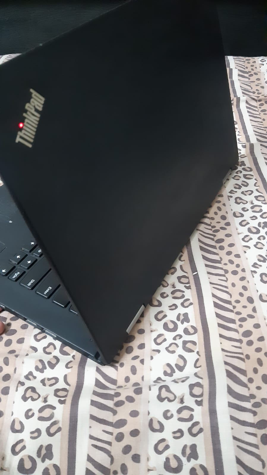 Lenovo ThinkPad X1 Yoga | Core i7 7th Gen | 2-in-1 Touchscreen