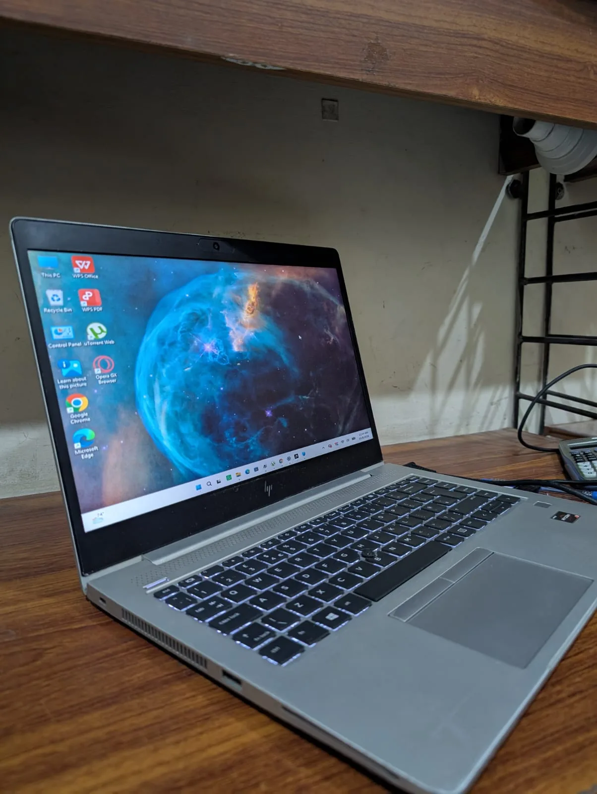 AMD Ryzen 3500U laptop with amd vega 8 graphic card